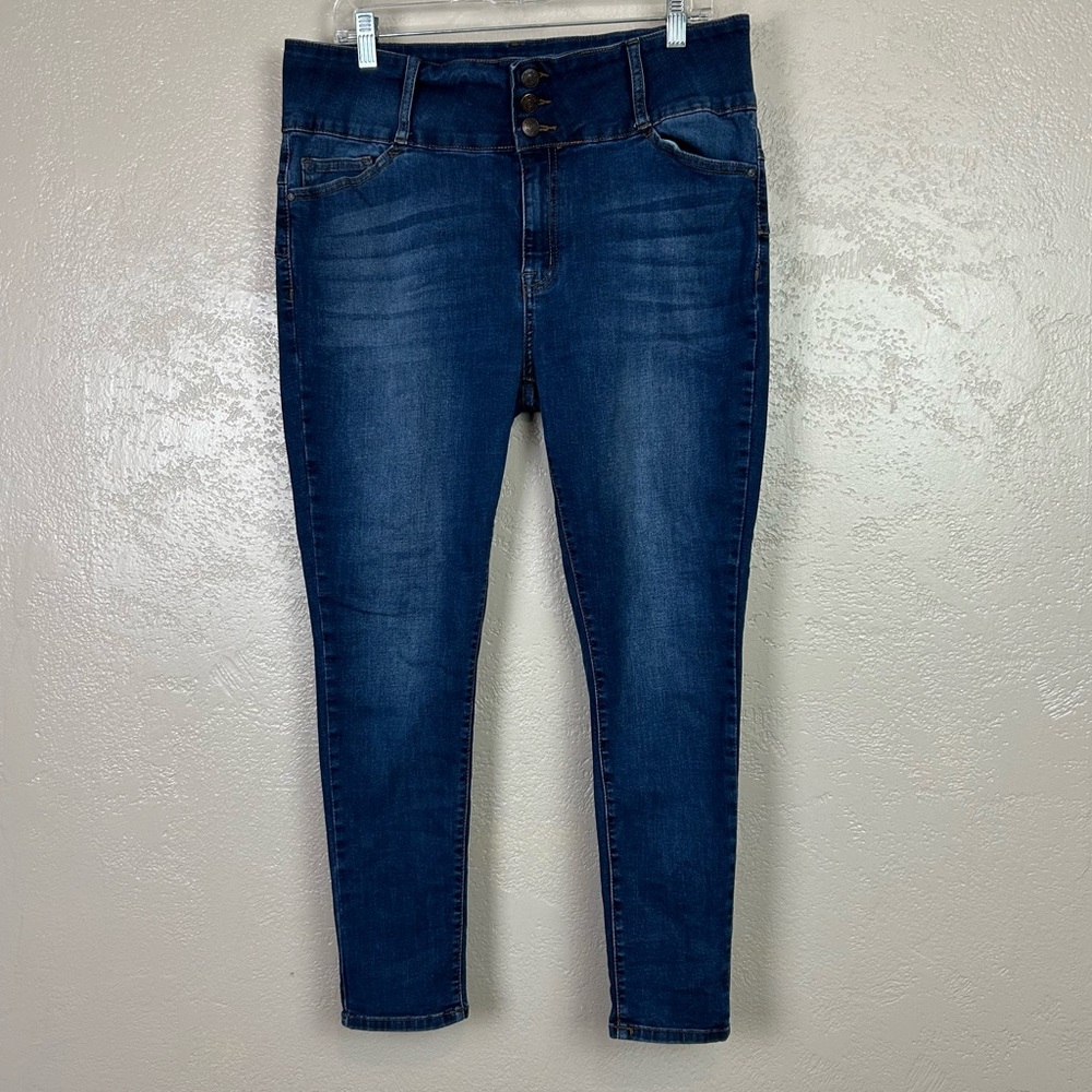 Society Blue High Rise Jeans with Classic Indigo‎ Wash